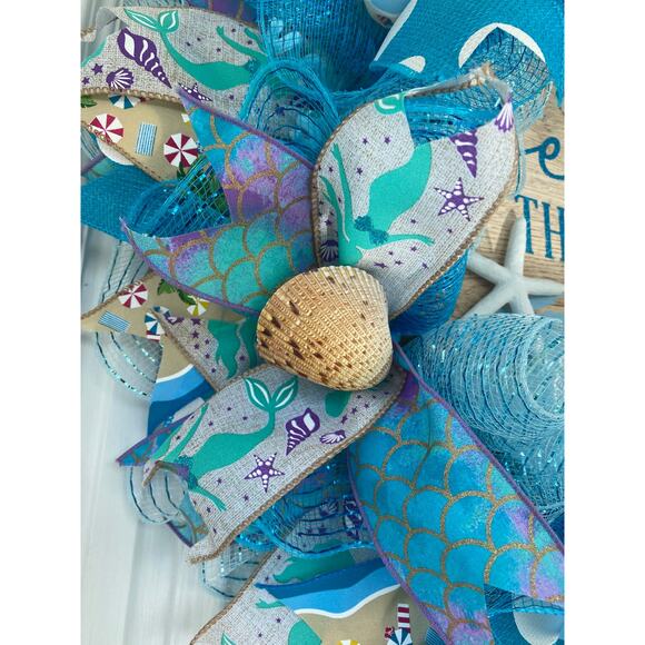 Seas the Day Beach Wreath – Coastal Summer Wreath with Seashells & Starfish - Picture 2 of 9